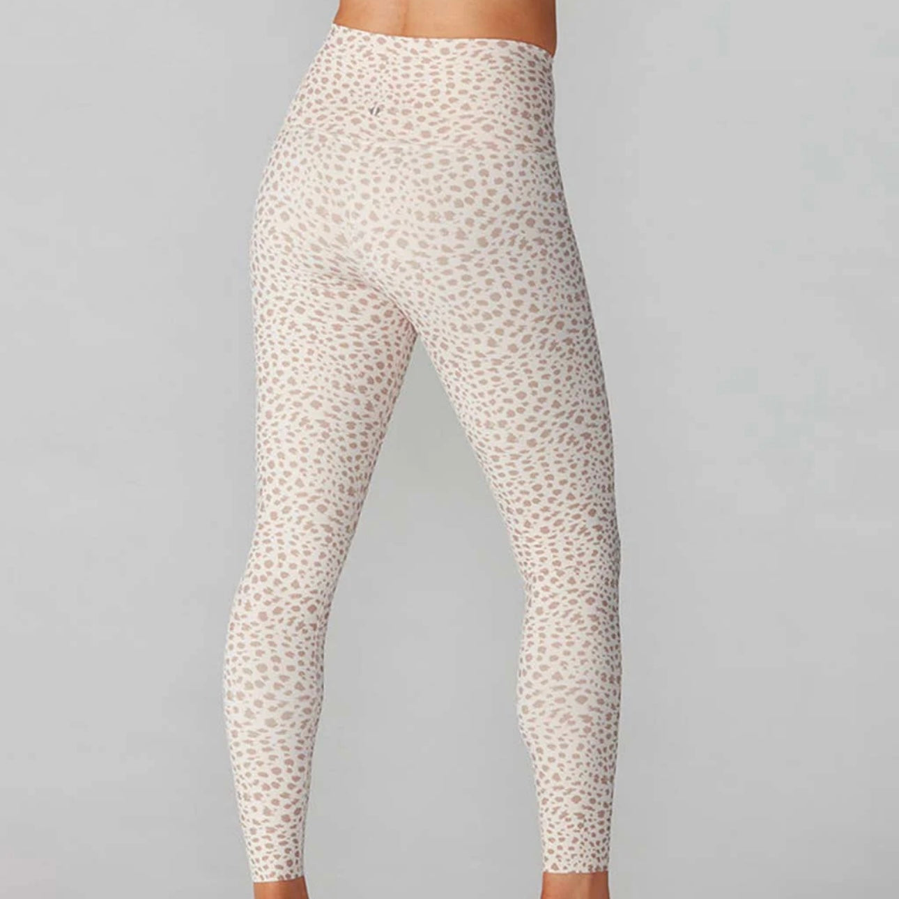 Tavi Yoga High Waisted 7/8 Length Dune Lynx Leggings Tan Cheetah Leopard NEW