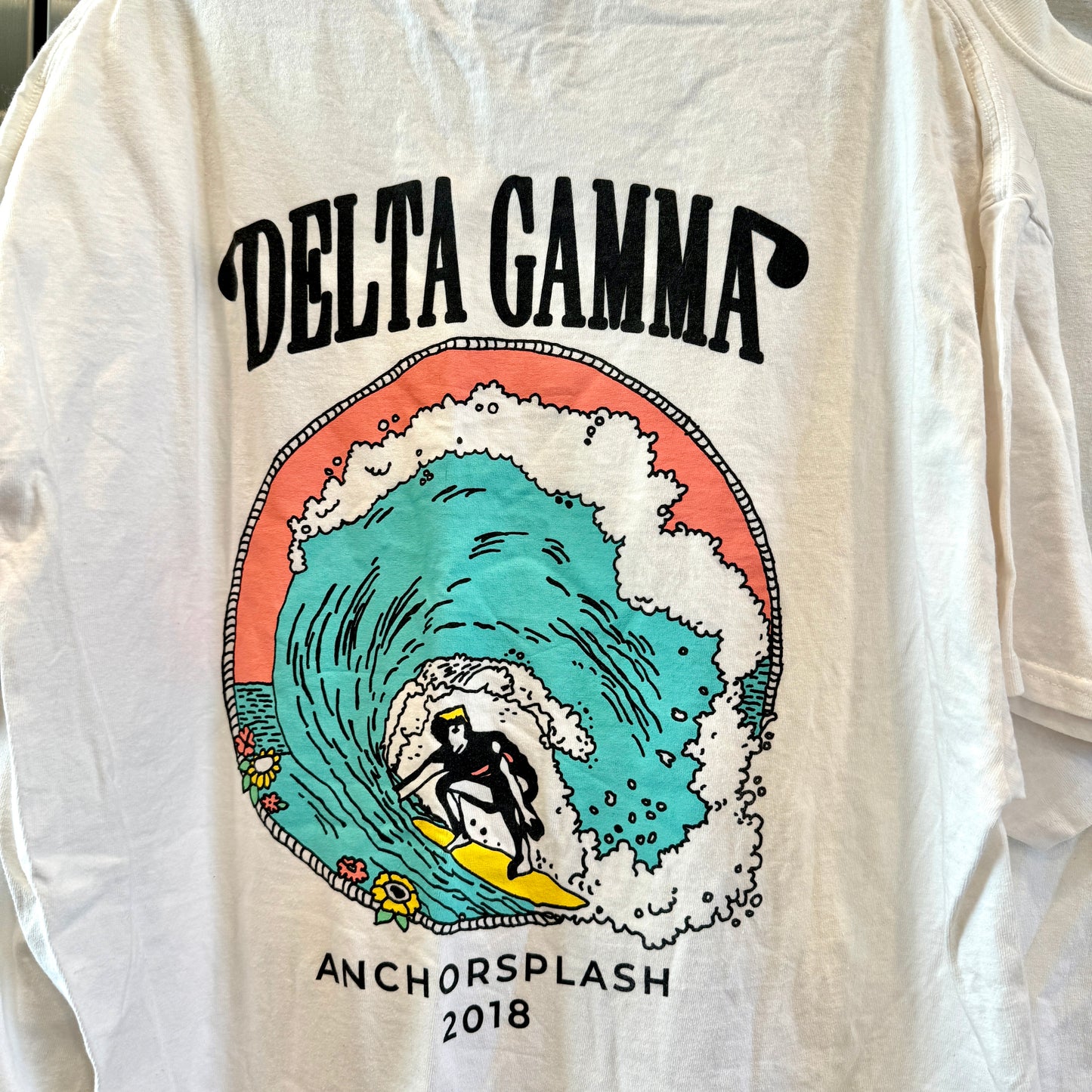 Delta Gamma BUNDLE 2 Shirts Anchor Like NEW Anchorsplash Sorority T White