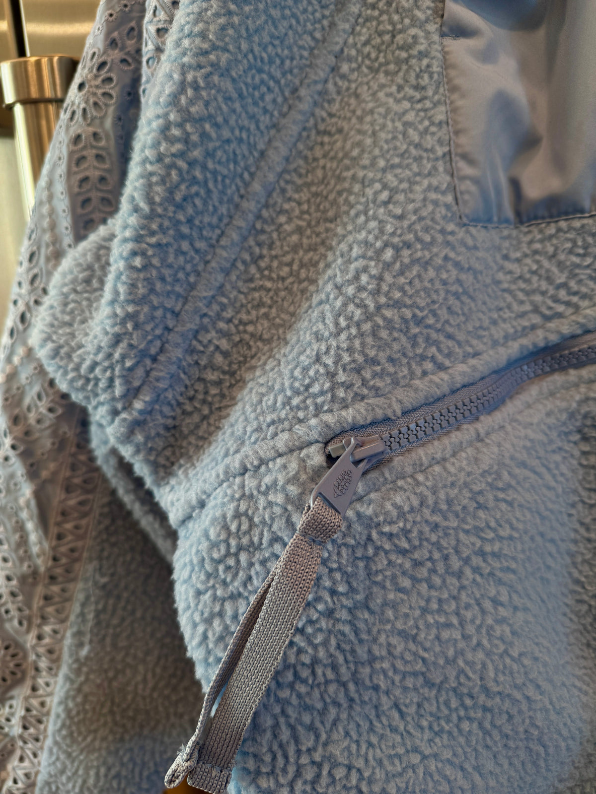 Free People Hit The Slopes Eyelet Fleece Jacket - Denim Rinse Blue