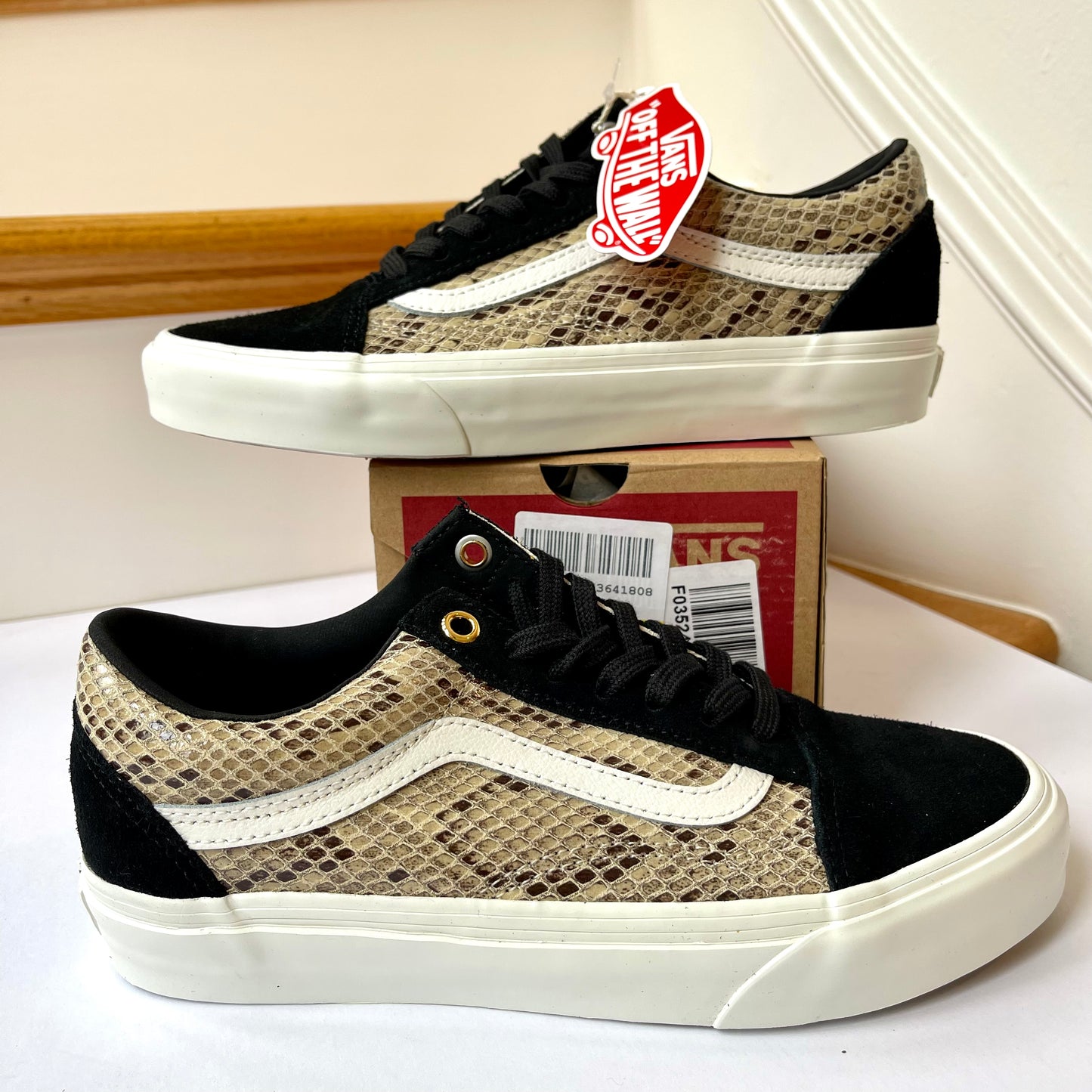 Vans Old Skool Black Suede sneakers with snake skin leather low top shoes