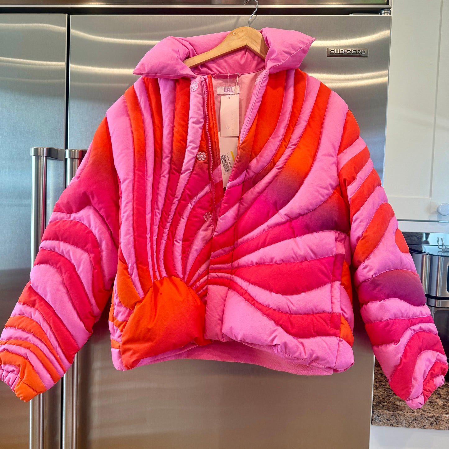 Erl Pink Ombre Sunset Puffer Sunshine Pink Multi Down-Filled Jacket