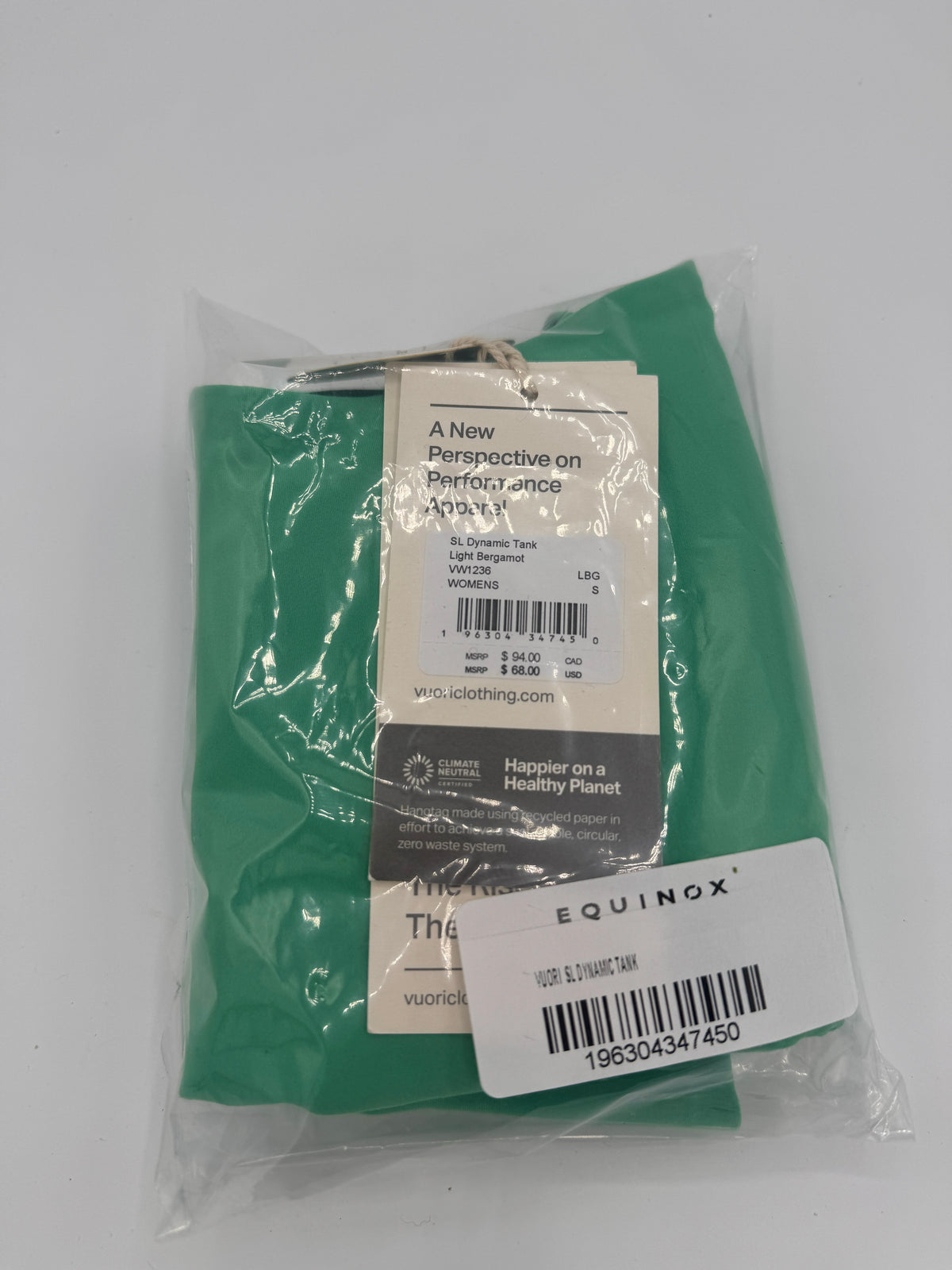 Vuori SL Dynamic Tank Top in Light Bergamot Green