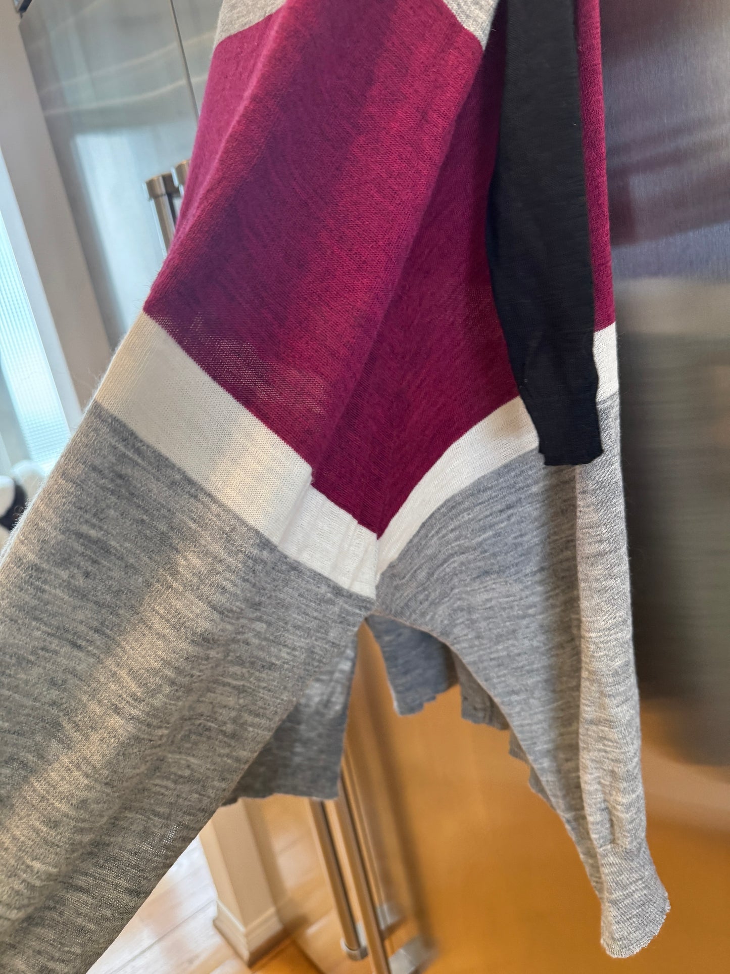 Free People Oversized Knit Sweater * Pre-Owned * Colorblock Top , Made in Italy ,