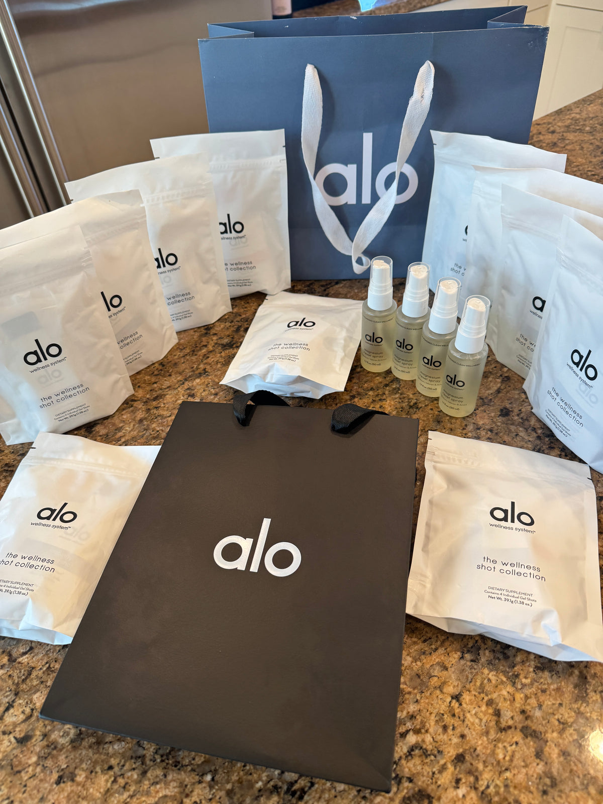 Alo Wellness BUNDLE (4) Magnesium Sprays, (11) Wellness Discovery Satchet Kits , (2) Gift Bags