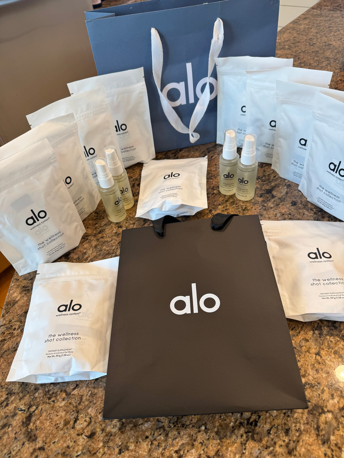 Alo Wellness BUNDLE (4) Magnesium Sprays, (11) Wellness Discovery Satchet Kits , (2) Gift Bags