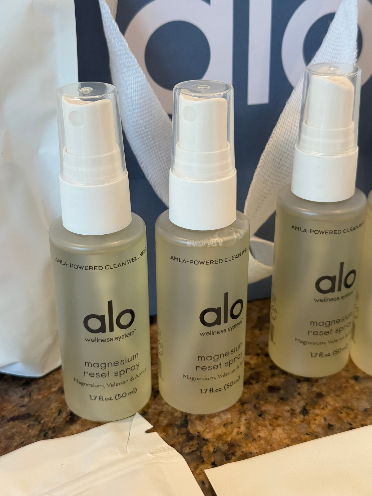 Alo Wellness BUNDLE (4) Magnesium Sprays, (11) Wellness Discovery Satchet Kits , (2) Gift Bags
