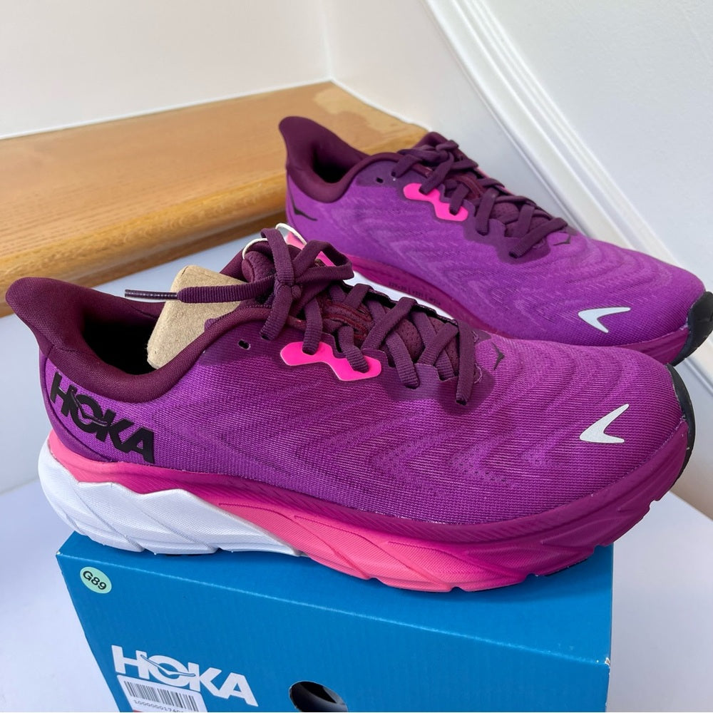 Hoka Arahi Running Shoes - brand new - Grapewine / Beautyberry - Pink Purple