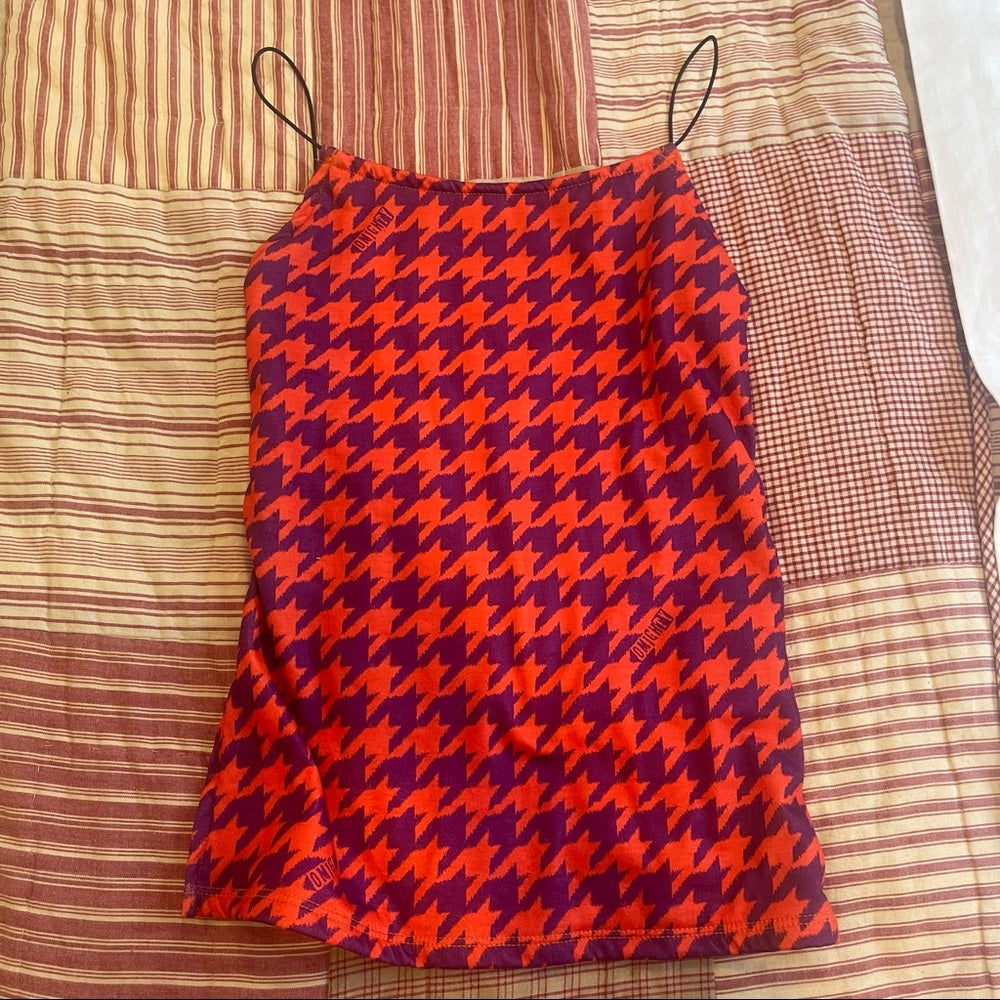 Omighty houndstooth strappy back tank top in pink orange check