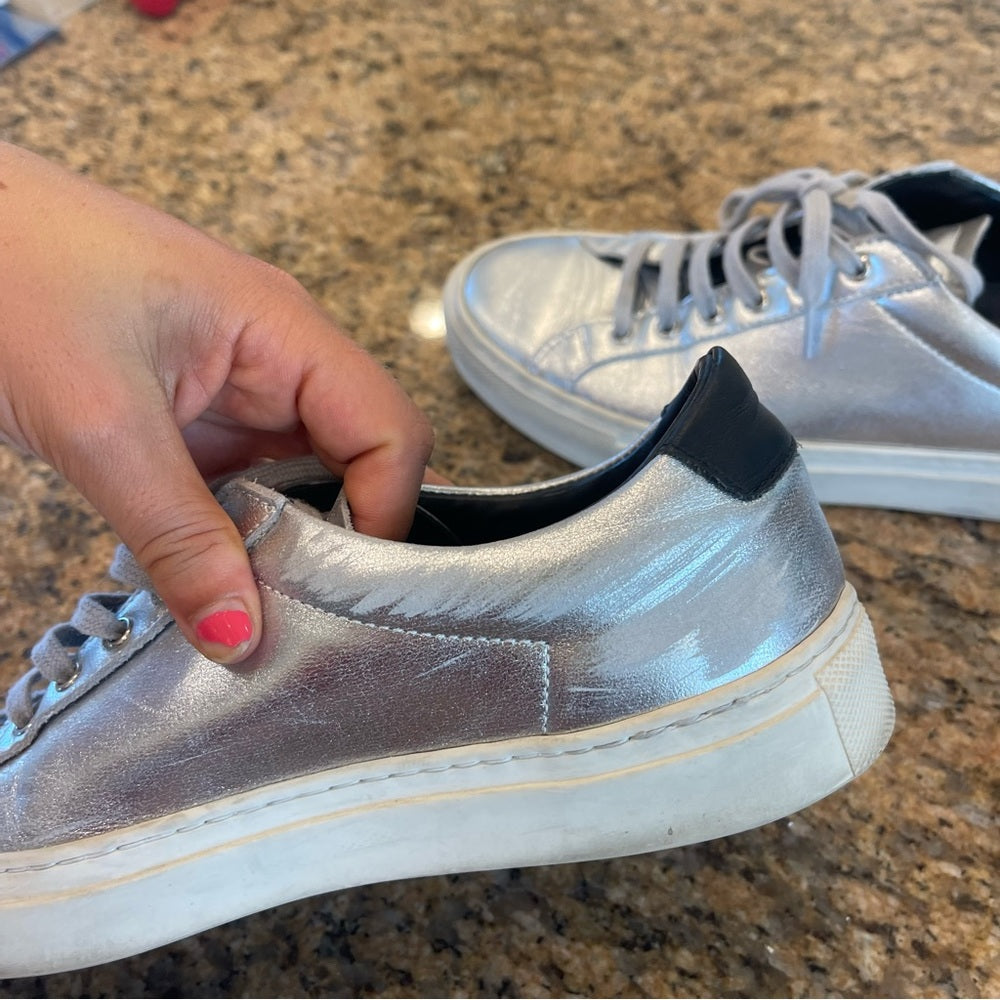 Common Projects Pre-Owned Achilles Silver woman’s sneakers