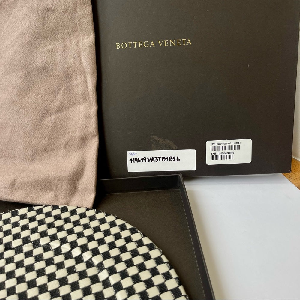 Bottega Veneta Leather Woven Charger / Plate Intrecciato Pattern Checkered