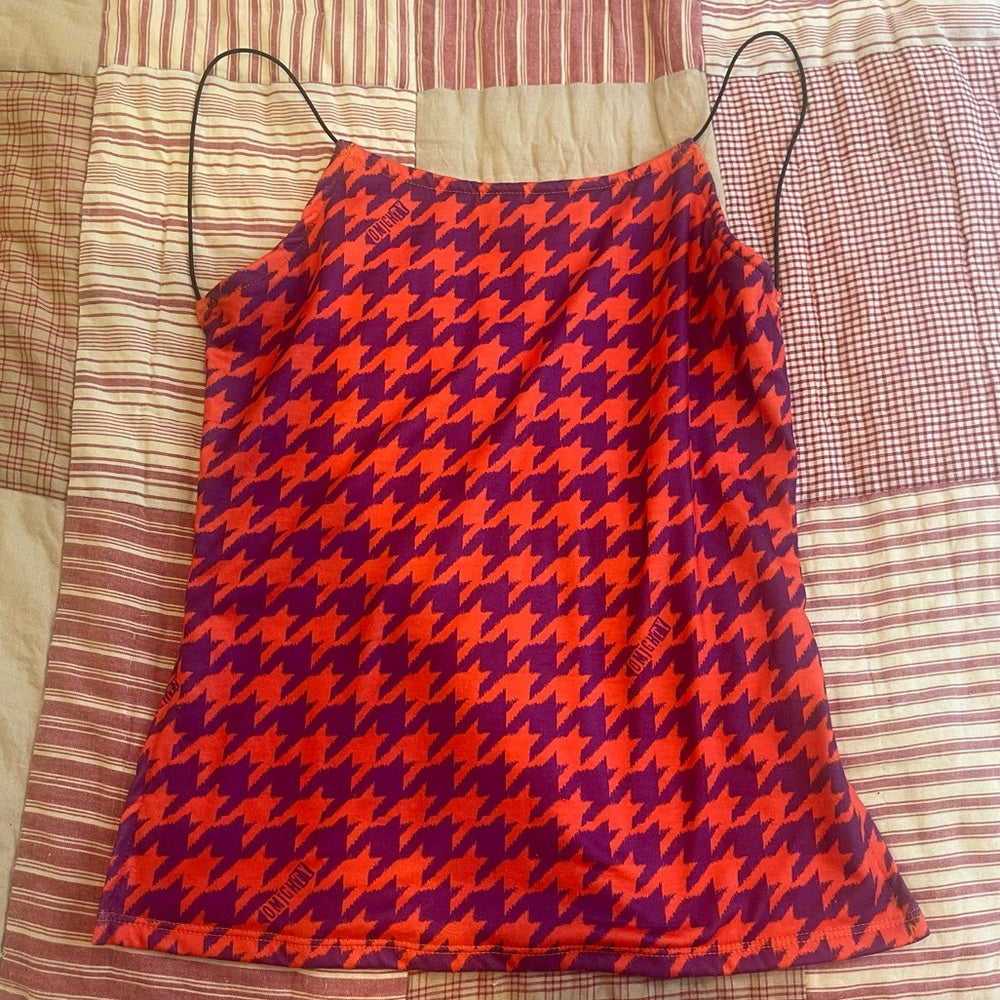 Omighty houndstooth strappy back tank top in pink orange check