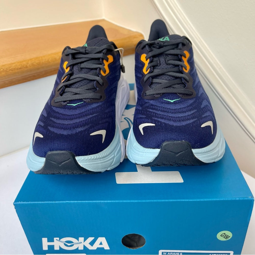 Hoka Arahi Running Shoes — brand new , Outer Space / Bellwether Blue